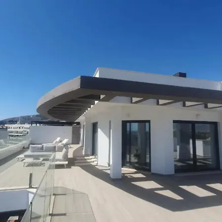 New Luxury Penthouse Near The Torremolinos